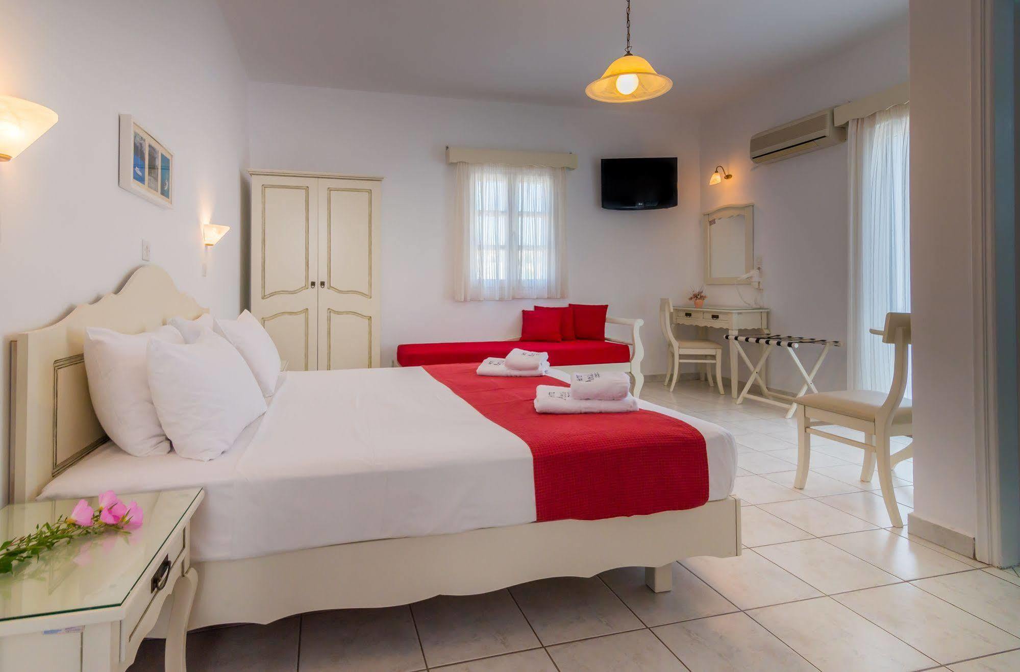Aeolis Hotel Adamantas  Ngoại thất bức ảnh